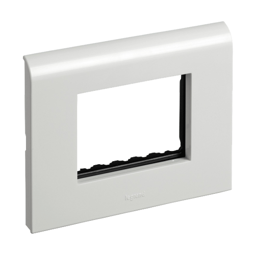 Myrius Legrand Front Plate 3M 6732 03